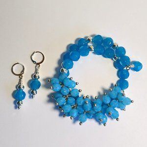 Hand Beaded New Unique Hand Crafted Artisan Blue & Silver Bracelet with Earrings
